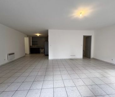 Location Appartement 3 pièces 83m² LA CIOTAT 13600 - Photo 4