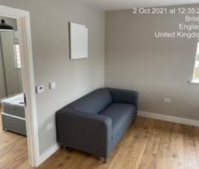 166 Gloucester Road, Patchway - Photo 5