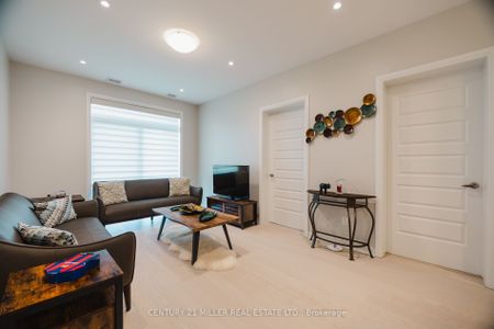 For Lease - 50 Kaitting Trail Unit# 316, Oakville, Ontario - Photo 2