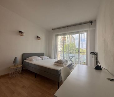 Location Appartement 4 pièces Meublé 85m² CAEN 14000 - Photo 4