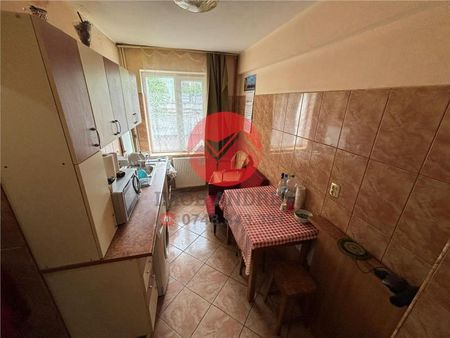Apartament 2 camere ultracentral, etaj 1, mobilat, Tulcea de inchiriat - Fotografie 4