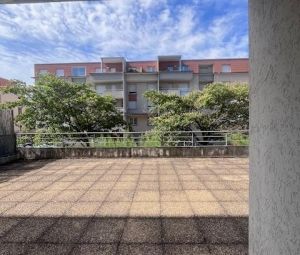 Location Appartement à ST MARTIN D HERES - Photo 4