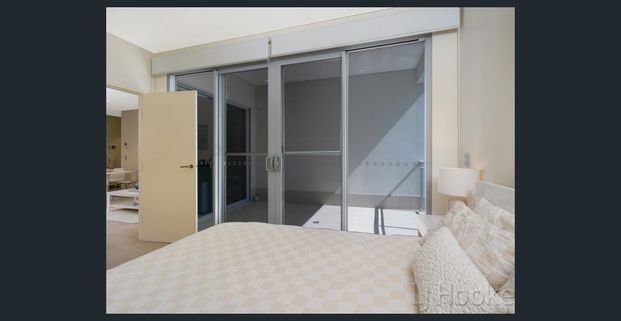 Boutique Apartment moments from South Perth Foreshore - Photo 1