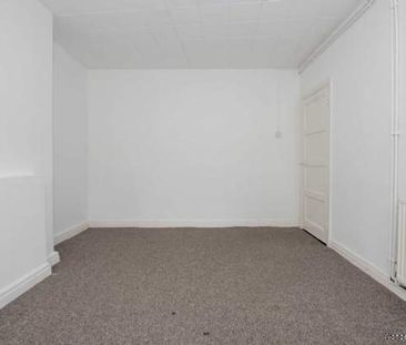 2 bedroom property to rent in Manchester - Photo 6