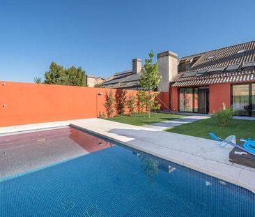 Alquiler de chalet adosado en Paseo Club Deportivo, 2 - Photo 5