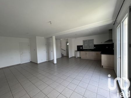 Maison 4 pièces de 84 m² à Tencin (38570) - Photo 2