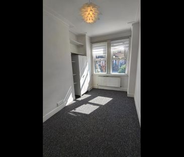 2 Bed Maisonette, La Rose Lane, N15 - Photo 1