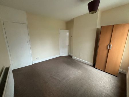 BurnsideStreet, DERBY - Photo 2