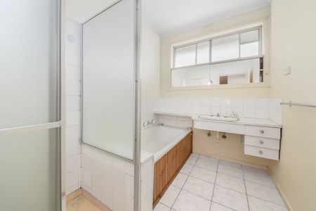 1/37 Gyton Avenue, Glen Waverley - Photo 5
