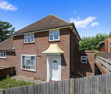 4 bedroom end of terrace house to rent - Photo 5