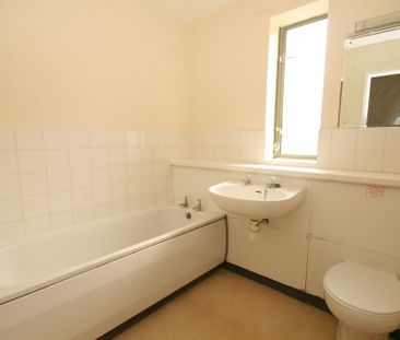 small.property-address__title - Photo 6