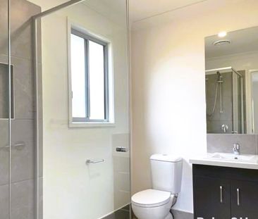 12 Hyland Close, Burpengary QLD 4505 - House For Rent | Domain - Photo 5