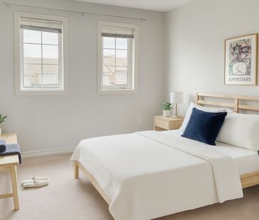 For Lease - 210 Kimono Crescent, Richmond Hill, Ontario - Photo 1