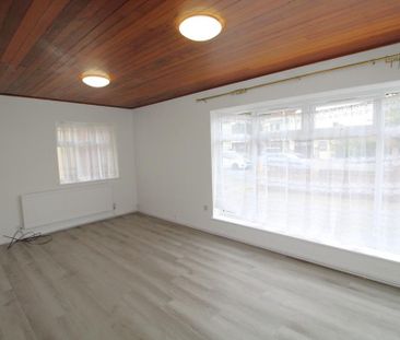 3 bedroom detached house to rent - Photo 5
