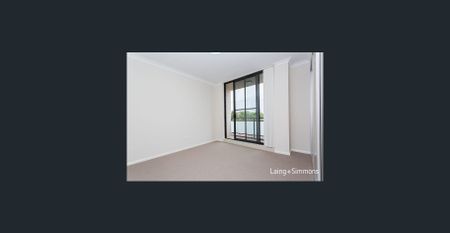 2 Bedroom Spacious Unit - Convenient Location - Photo 2