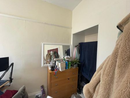 24 Winston Avenue - Photo 3