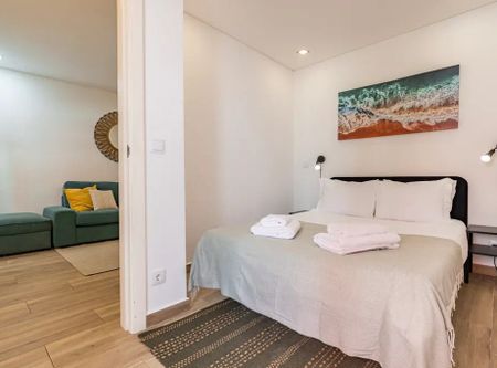 Rua de São Bento, Lisbon, Lisbon 1250-220 - Photo 2