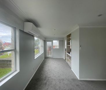 Spacious 2 Bedroom Property&excl; - Photo 1