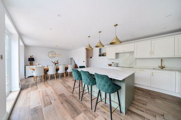 Beacon Hill Road, Hindhead, Surrey, GU26 - Photo 1