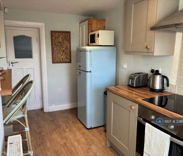 2 bedroom detached house to rent - Photo 3