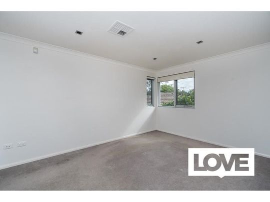 36 Watkins Street, Merewether, NSW, 2291 - Photo 1