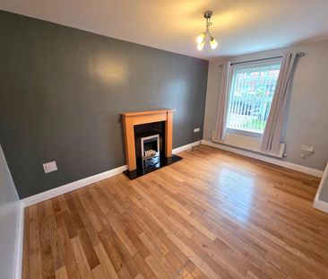 2 bedroom semi-detached house to rent - Photo 2