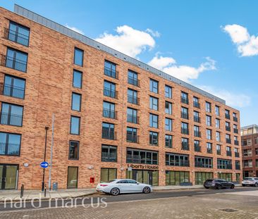 Victoria Road, Feltham - Photo 6