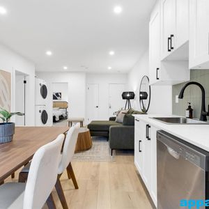 Montreal-Ouest – 3 Bedroom 1 Bathroom Apartment to Rent - Photo 2