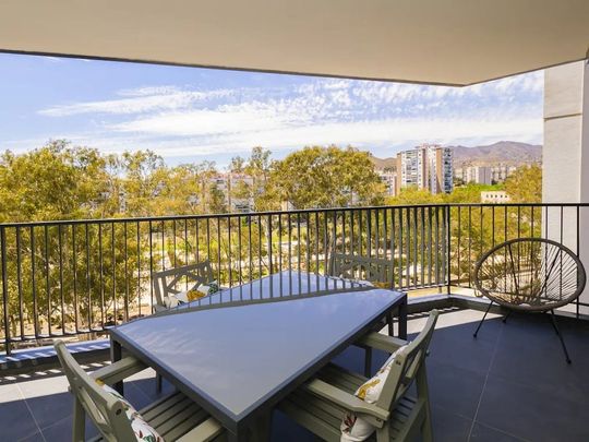 Paseo Martiricos, Málaga, Andalusia 29009 - Photo 1