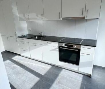 Beautiful bright 3 1/2 room apartment - Photo 2