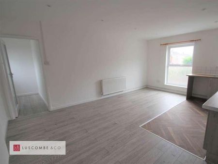 Caerleon Road, Newport, NP19 - Photo 3