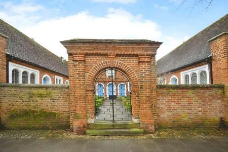 High Street, Amersham, HP7 - Photo 4