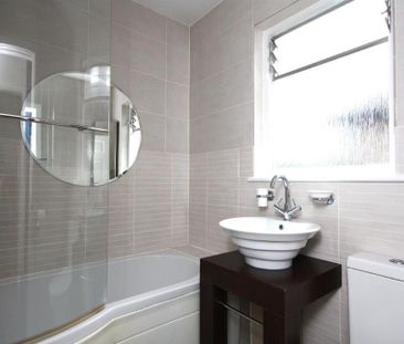 2 bedroom maisonette to rent - Photo 3