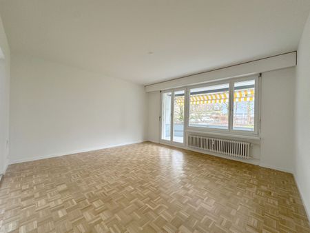 Your new oasis of well-being in the beautiful Adliswil! - Photo 2