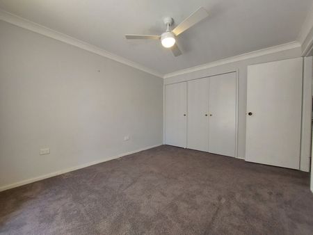 Privately Positioned Villa - Photo 4