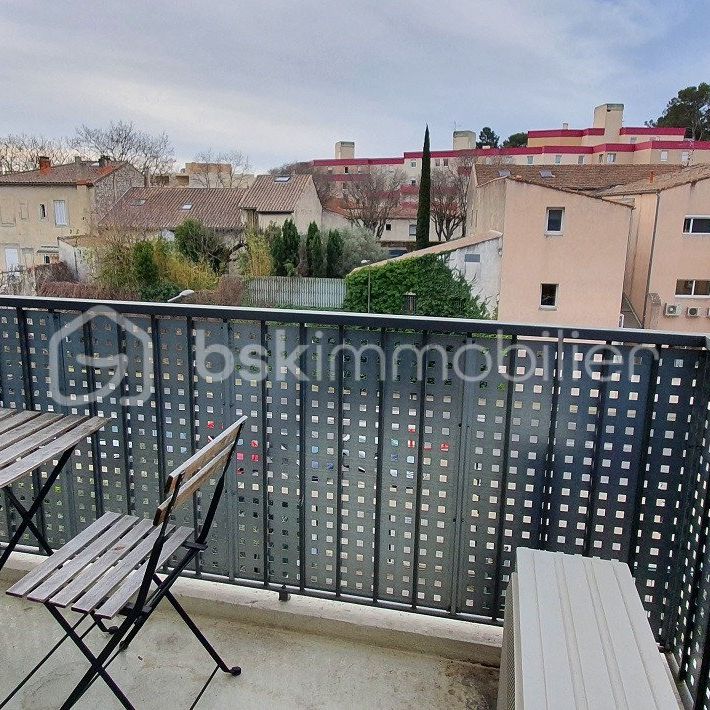 Appartement de 25,90 m² à Nimes - Photo 1