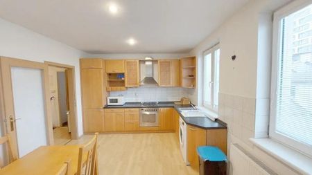 3-izbový byt byt, Bratislava, Staré Mesto, Šancová - Fotografia 4