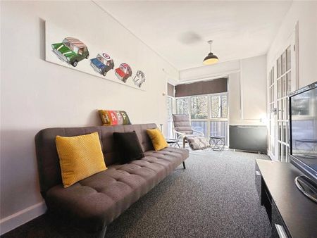 1 bedroom flat to rent - Photo 2