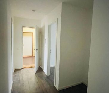 ***Helle Dachgeschoss-Wohnung im grünen Norden sucht neue Bewohner*** - Foto 1