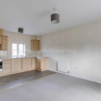 2 bedroom property to rent in Ely - Photo 1