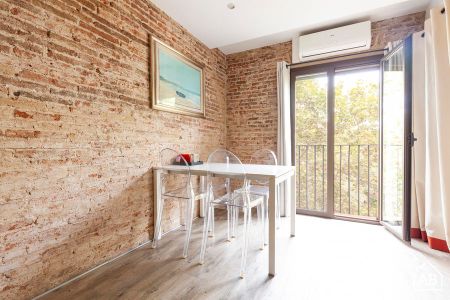 Trendy 1-Bedroom Apartment near Las Ramblas - Photo 3