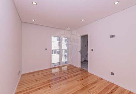 Apartamento T4 em Lisboa - Photo 3