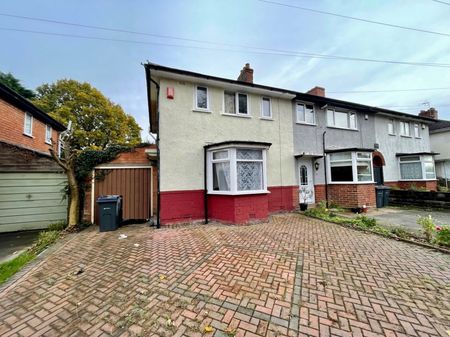 3 bedroom semi-detached house to rent - Photo 5