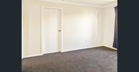 One Bedroom Unit Close to Town - Photo 4