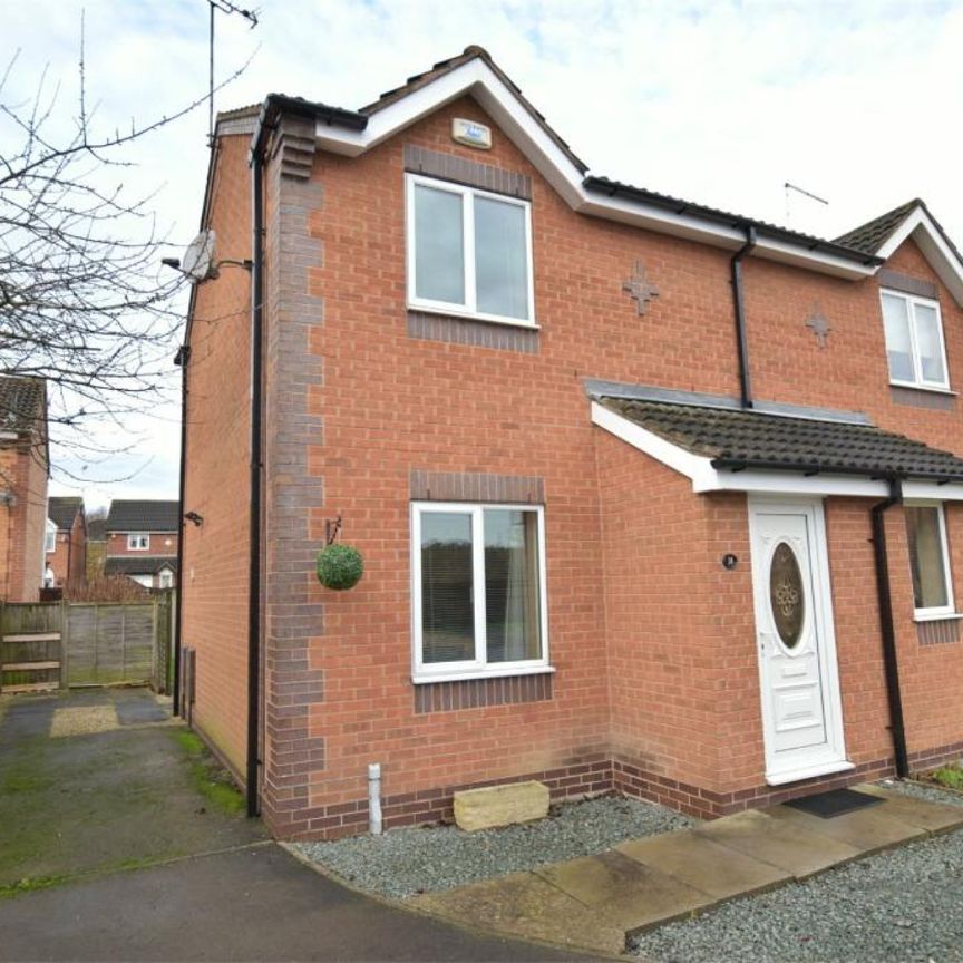 2 Bedroom Semi-Detached House - Photo 1