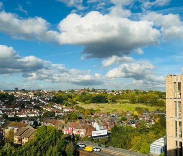 Oberman Road, Dollis Hill, London, NW10 - Photo 2