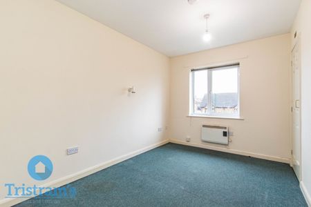 2 bed Apartment for Rent - Photo 3