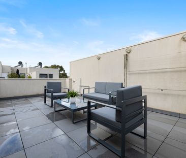 44 Amelia Street, Brunswick VIC 3056 - House For Rent | Domain - Photo 6