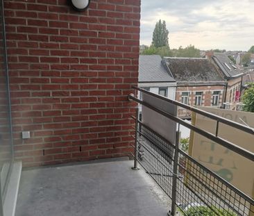 Appartement te huur - Foto 2