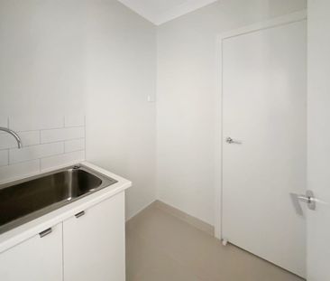 5 Brindabella Crescent, Donnybrook, Vic 3064 - Photo 1